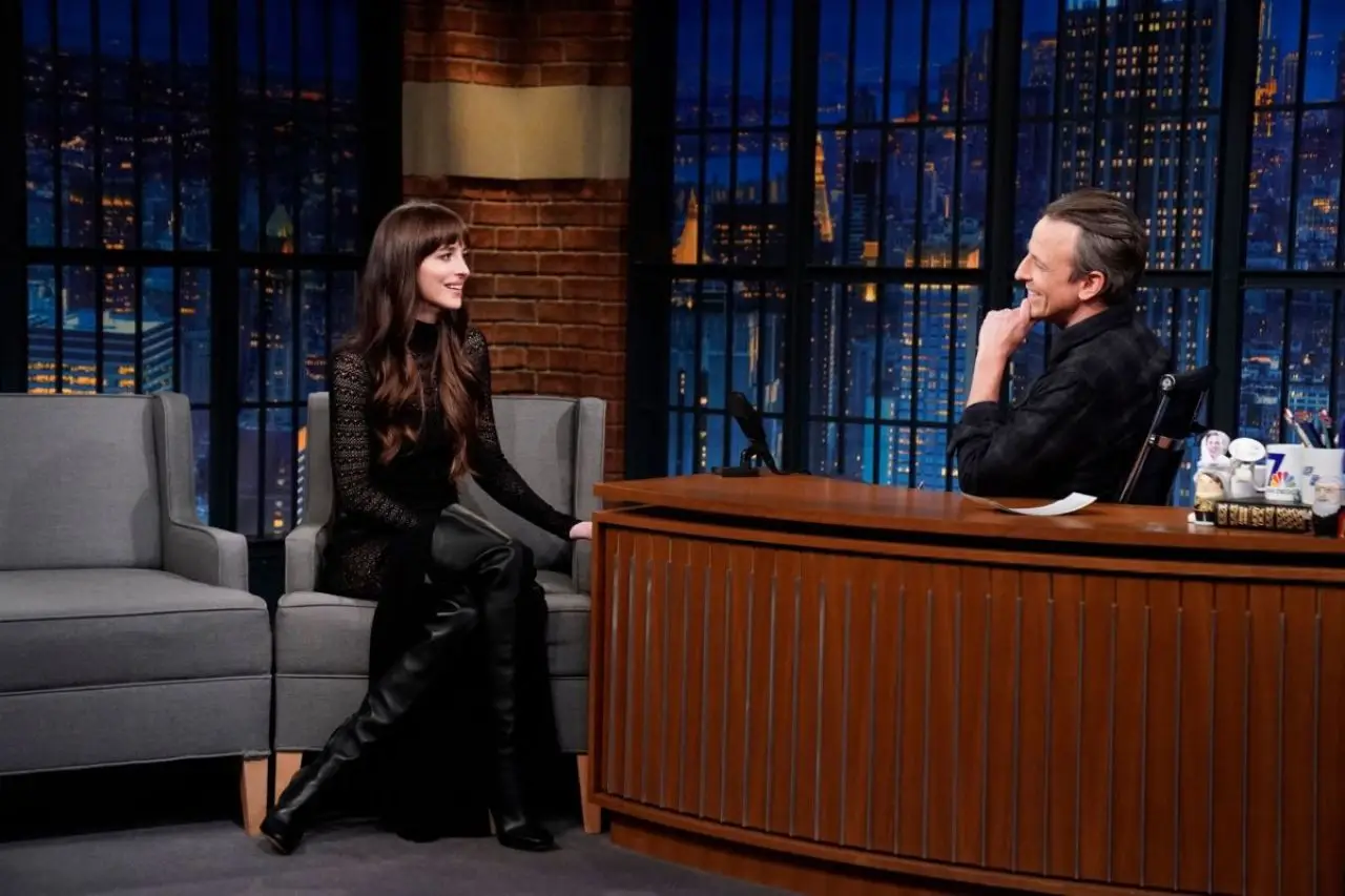 Dakota Johnson at Late Night With Seth Myers in New York5